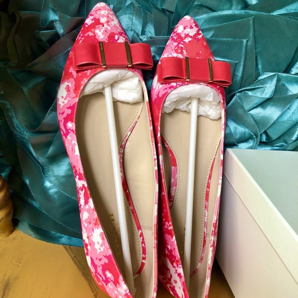 Coach Pink Red Floral Pointed Toe Bow Flats - Picture 3 of 8